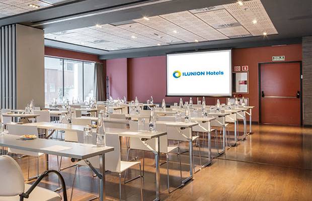 Convenciones Room Hotel ILUNION Barcelona Barcelona